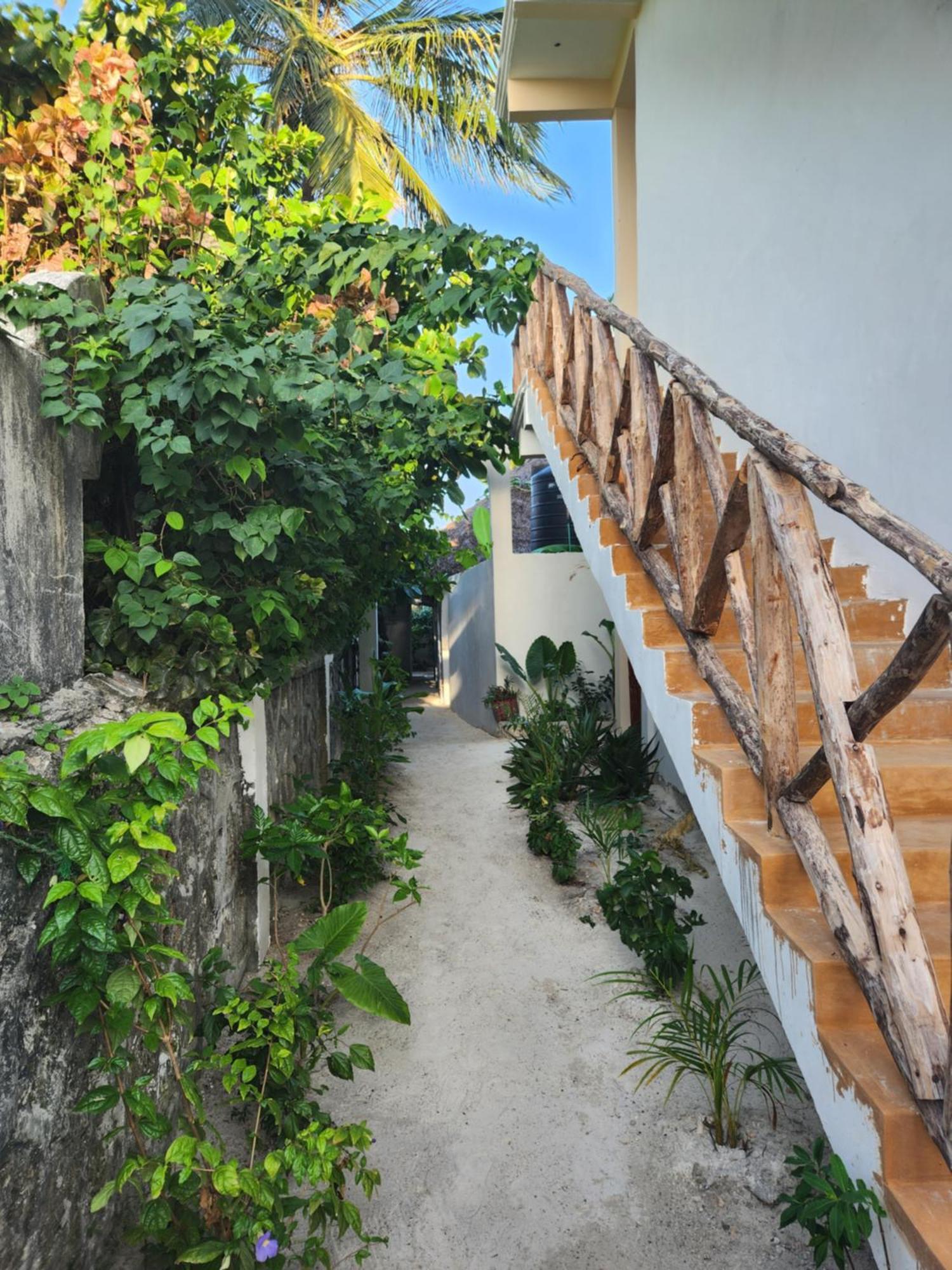 Two Palms Hotel Jambiani  Exterior photo